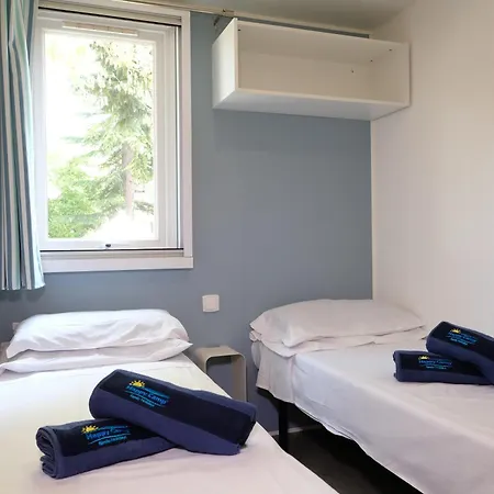 Campingplads Happy Camp Mobile Homes In Senia Cala Canyelles *