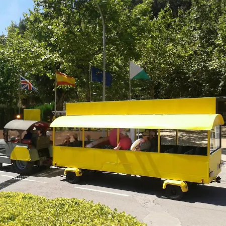 Happy Camp Mobile Homes In Senia Cala Canyelles Campingplads *